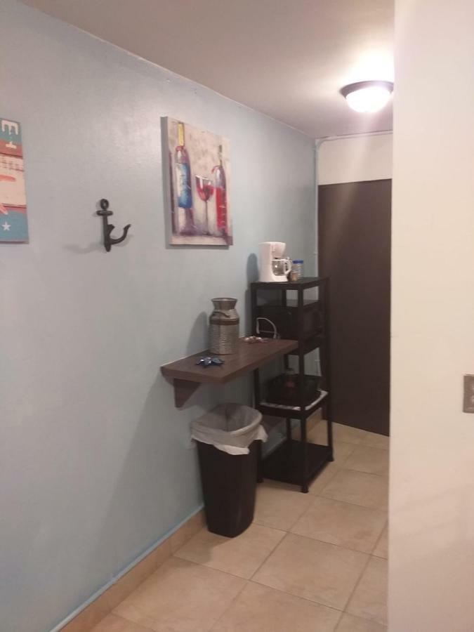 Beach Front Apt 4 At Isla Verde Tower Apartment San Juan Exterior photo